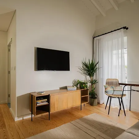 农家乐 Entre Muros - - Casa Com Jardim E Acesso Direto Ao Mar 大里贝拉