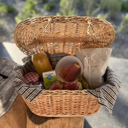 Entre Muros - - Casa Com Jardim E Acesso Direto Ao Mar 农家乐