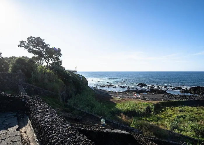 Gospodarstwo agroturystyczne Entre Muros - - Casa Com Jardim E Acesso Direto Ao Mar *