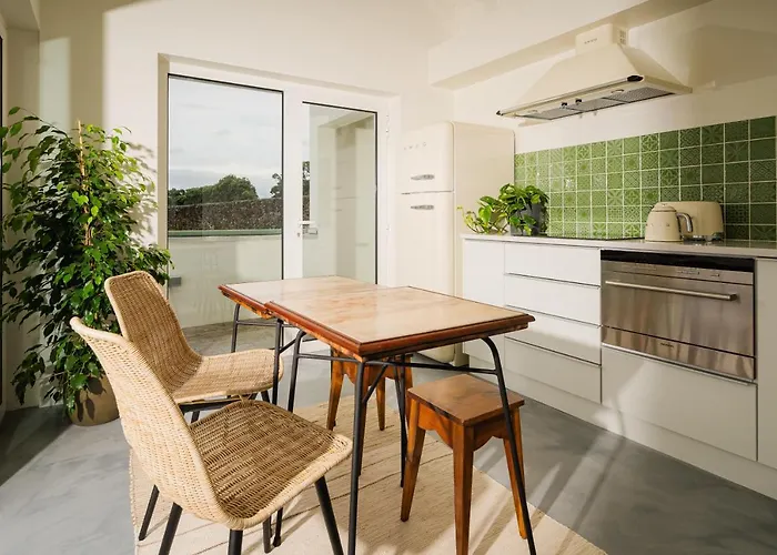 Entre Muros - - Casa Com Jardim E Acesso Direto Ao Mar Gospodarstwo agroturystyczne Ribeira Grande