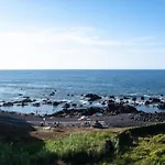 Entre Muros - - Casa Com Jardim E Acesso Direto Ao Mar בית חווה *