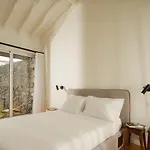 Entre Muros - - Casa Com Jardim E Acesso Direto Ao Mar בית חווה
