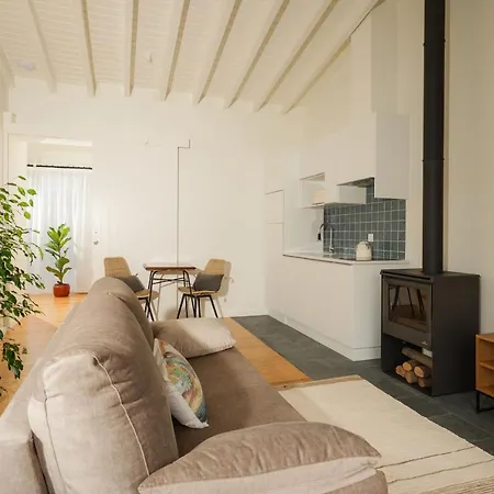 Entre Muros - - Casas Com Jardim E Acesso Direto Ao Mar Фермерский дом