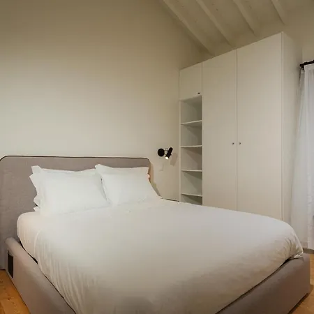 Entre Muros - - Casas Com Jardim E Acesso Direto Ao Mar