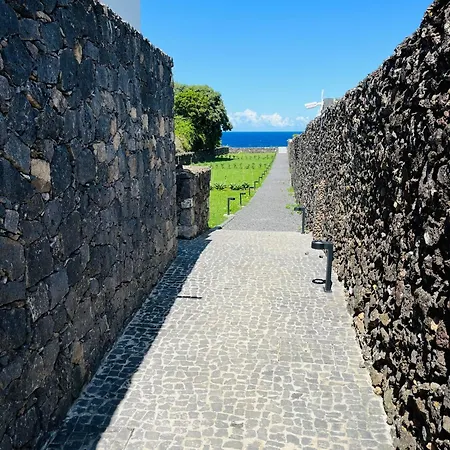 Entre Muros - - Casa Com Jardim E Acesso Direto Ao Mar Agroturismo Ribeira Grande