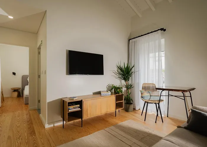 Farm stay Entre Muros - - Casa Com Jardim E Acesso Direto Ao Mar Ribeira Grande